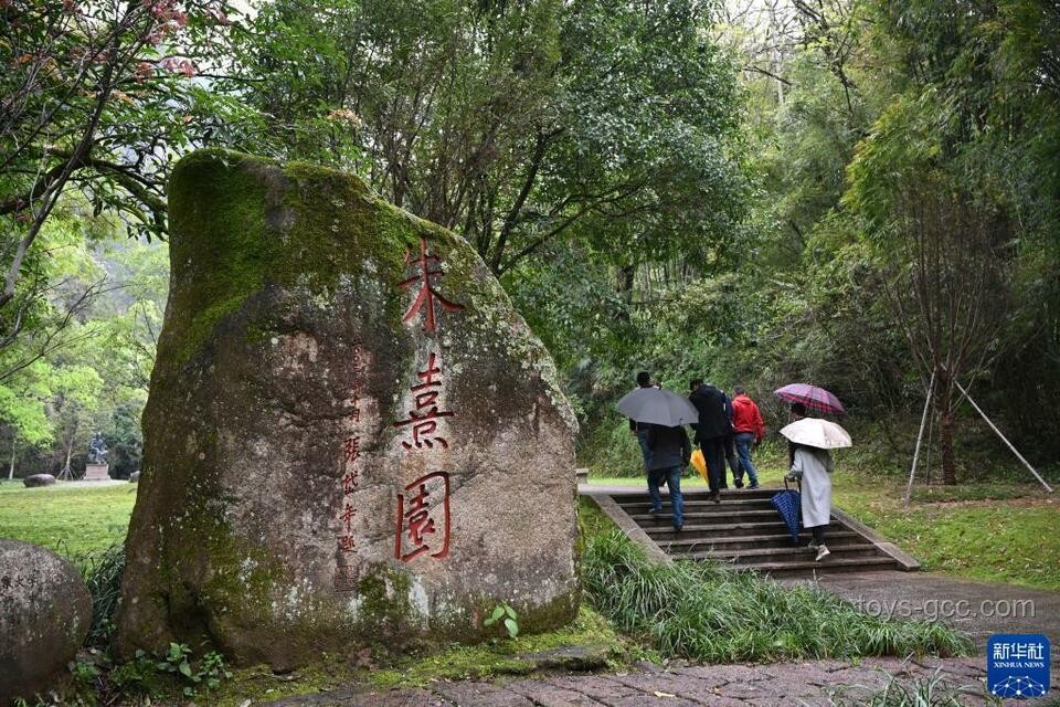 跟随总书记步伐，透视中华文明复兴新态势